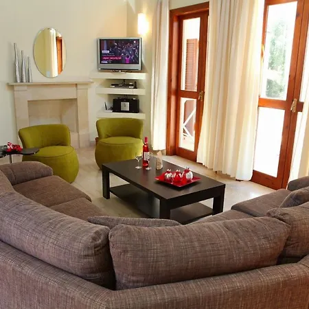 Aphrodite Hills Superior Villas Superior 0315 Air Conditioning 5 Bedrooms