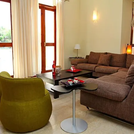 Aphrodite Hills Superior Villas Superior 0315 Air Conditioning 5 Bedrooms